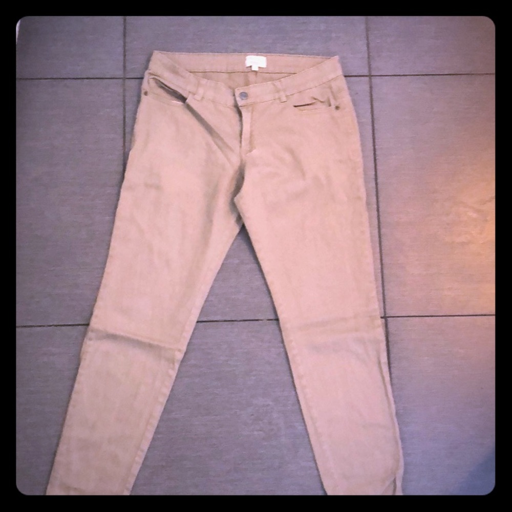 Fashionable Beige Lycra pants